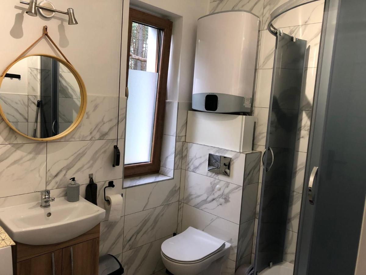 Pod Lasem Czarny Mlyn Exteriér fotografie