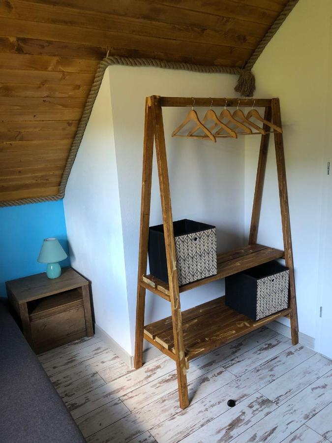 Pod Lasem Czarny Mlyn Exteriér fotografie